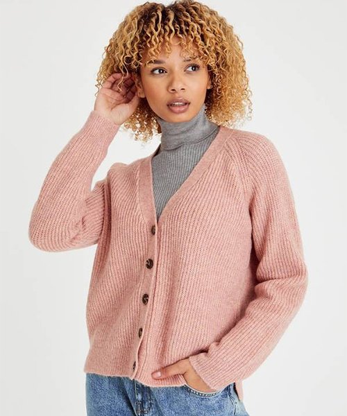 Ribbed pink cardigan